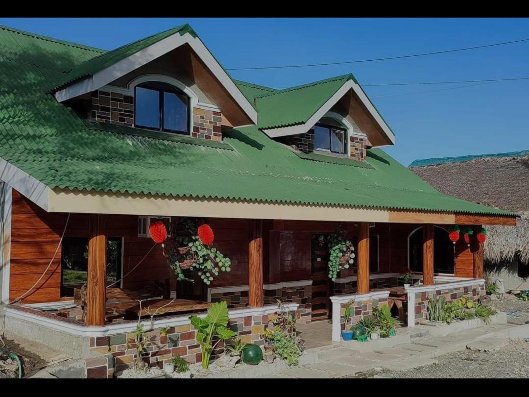 Blue Lagoon Inn And Restaurant, Pagudpud Mabubua Exterior foto